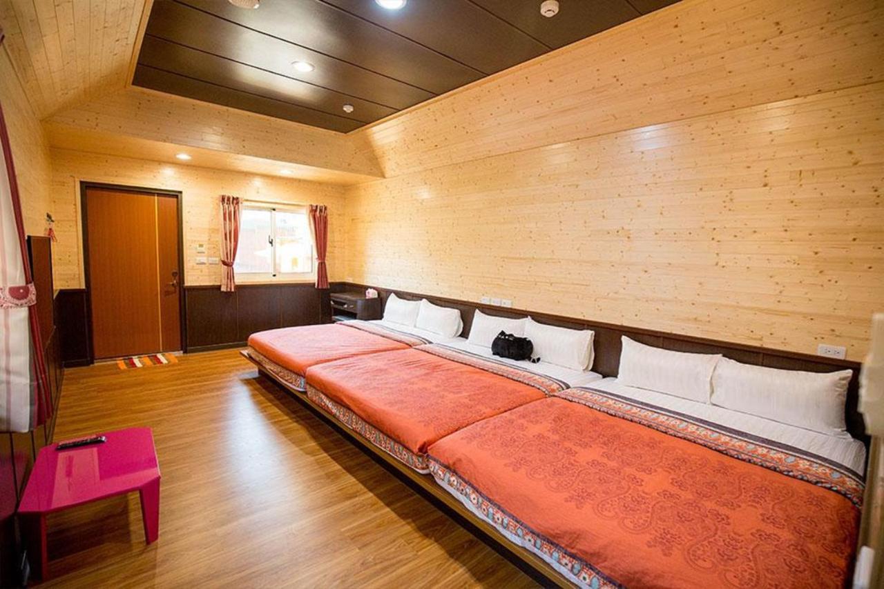 Xiaoliuqiu Happy House B&B Exterior photo